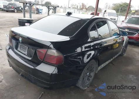 2007 BMW 328I z USA, uszkodzony, nr VIN WBAVC53527FZ78246